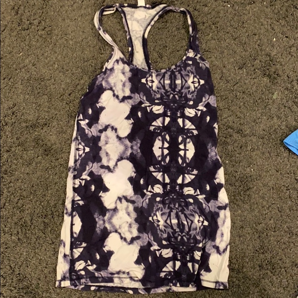 lululemon size 4 tank top